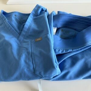 Figs Ceil Blue Scrubs Set
